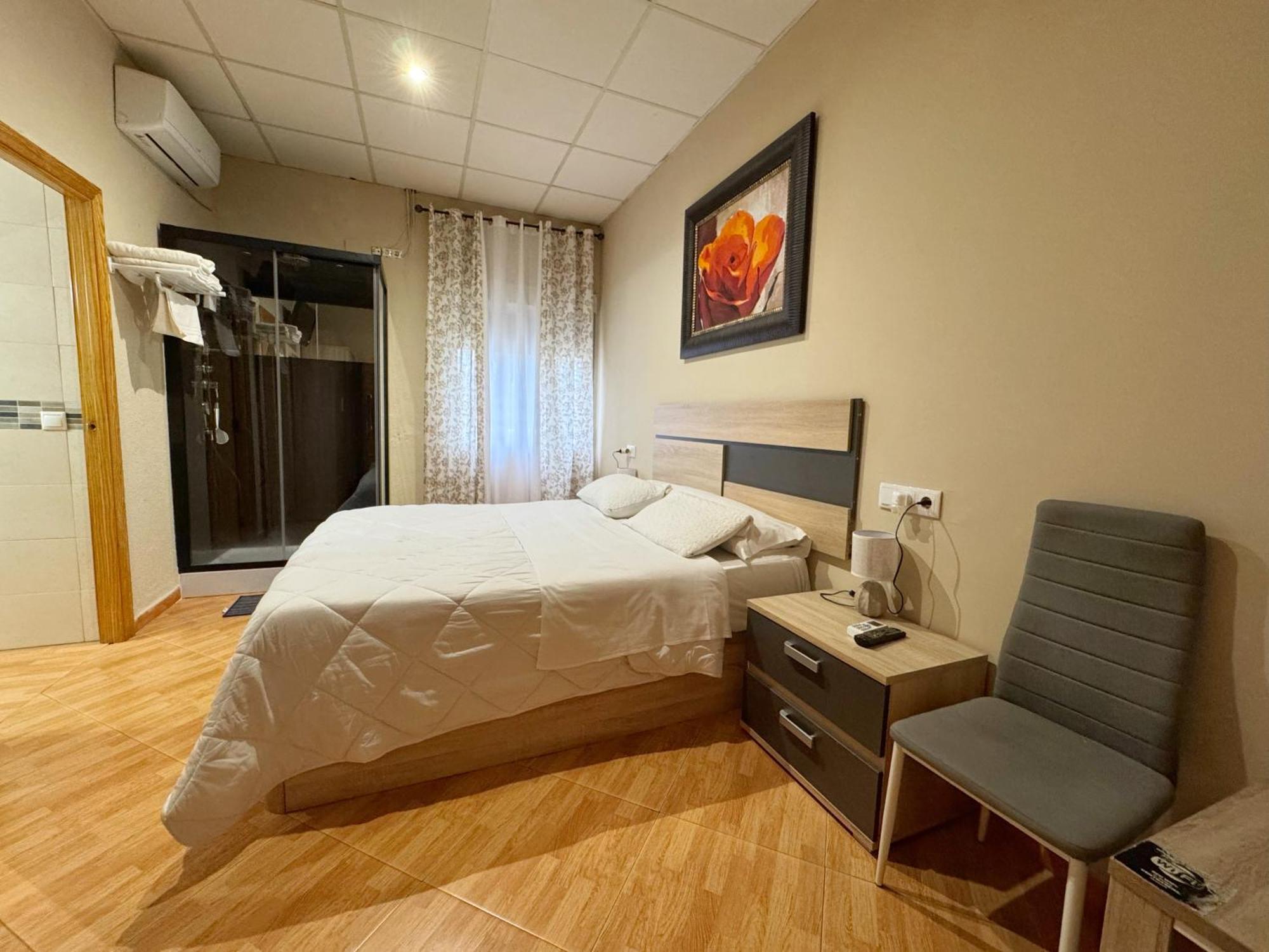 Hostal El Brillante - Alojamientos El Duque Cordoba Bilik gambar