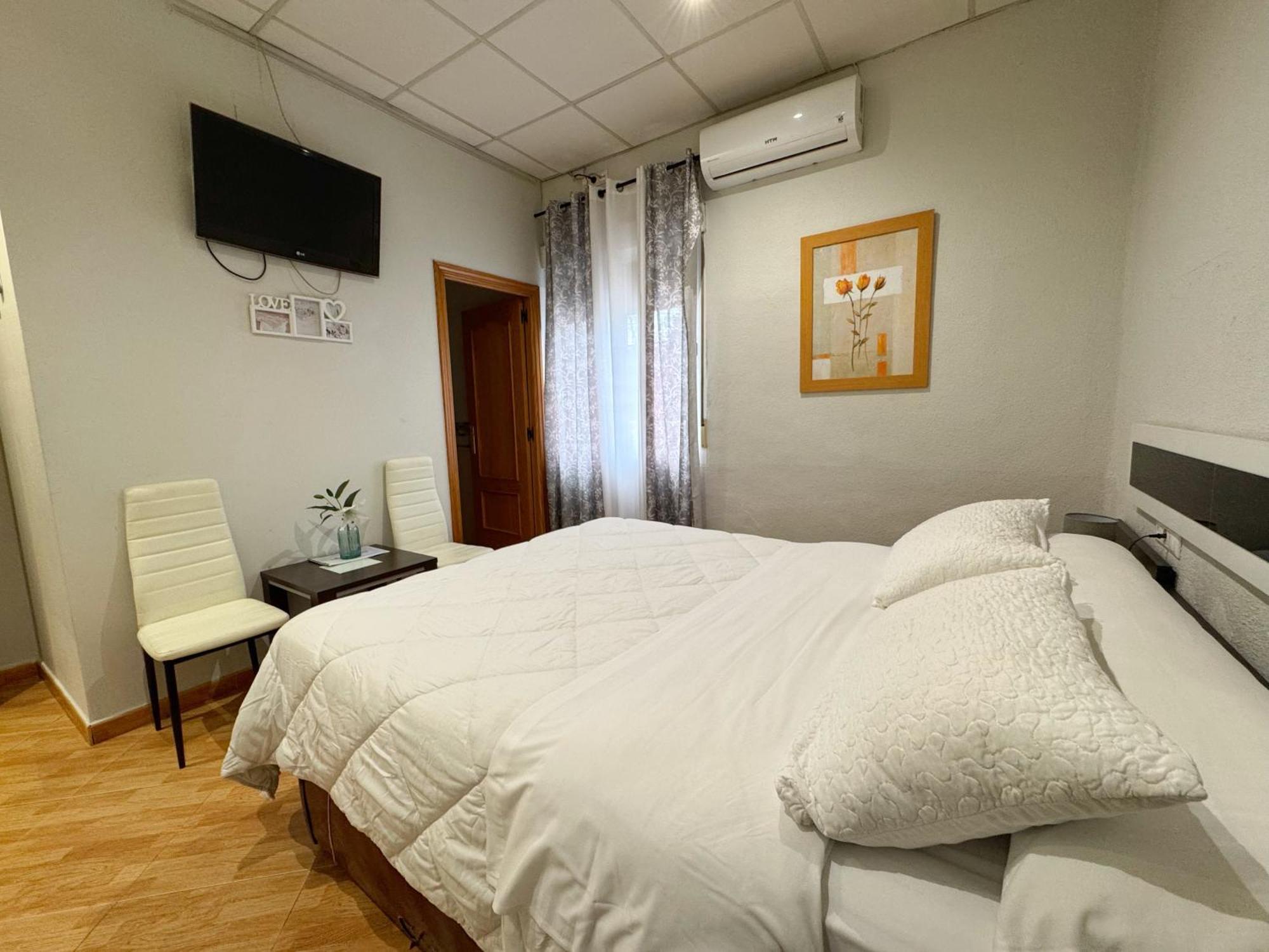 Hostal El Brillante - Alojamientos El Duque Cordoba Bilik gambar