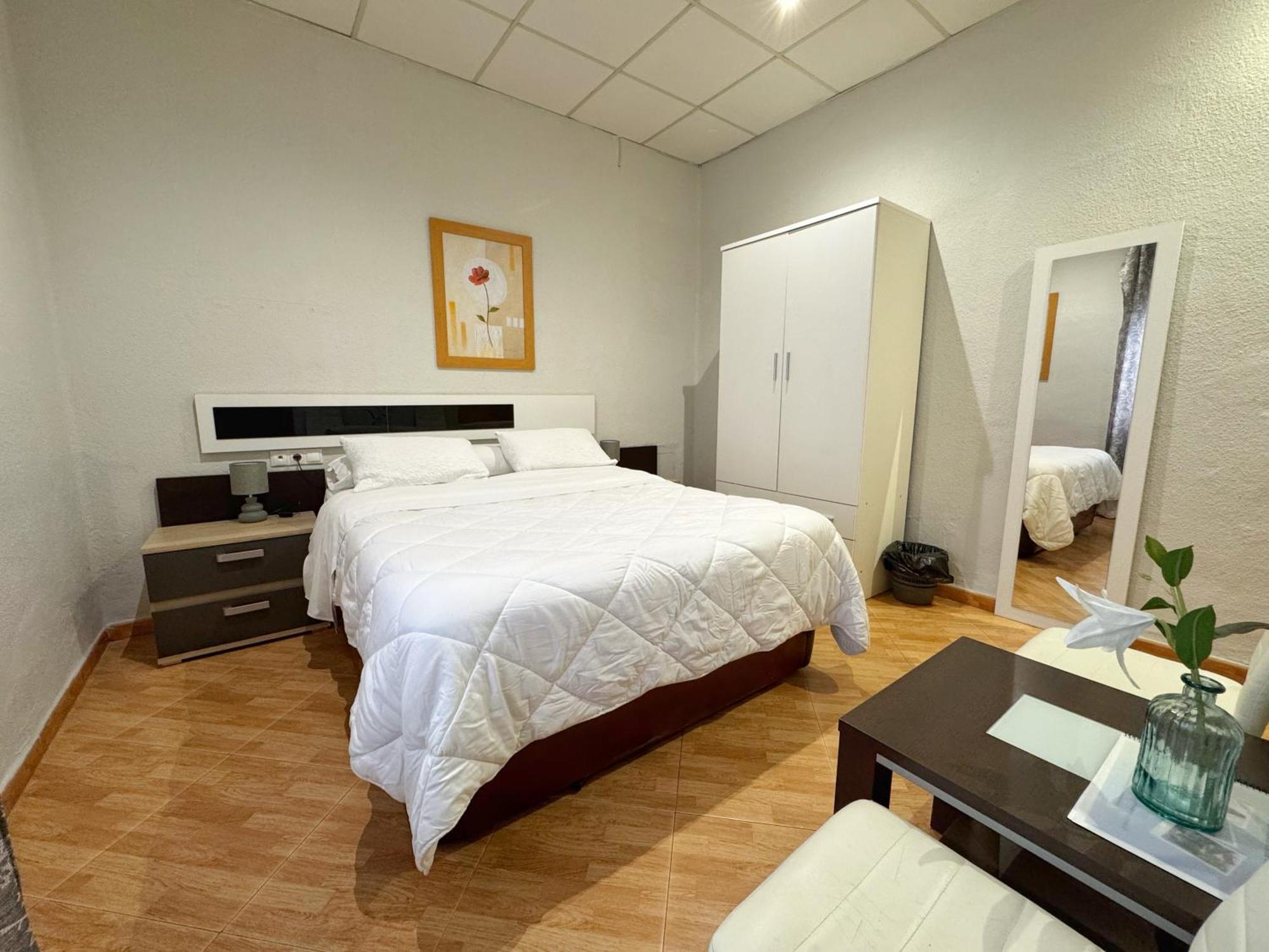Hostal El Brillante - Alojamientos El Duque Cordoba Bilik gambar